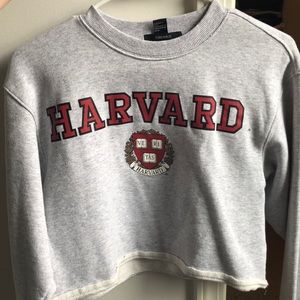 “Harvard” Graphic Crop Sweatshirt
